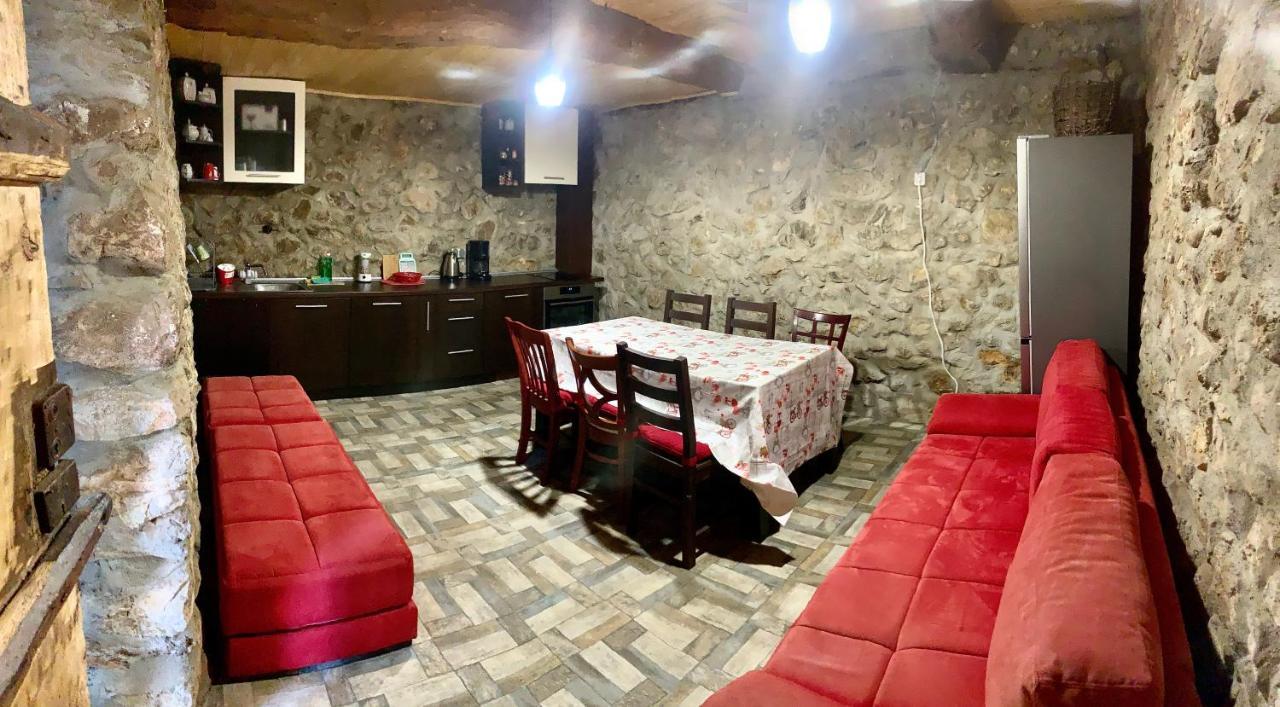 Цяла Ваканционна Къща- Florina Houses Hotel Goranovtsi Kültér fotó